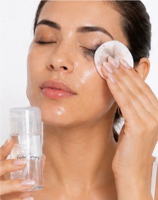 Oil Makeup Remover for Matte Lipstick & Waterproof Mascara